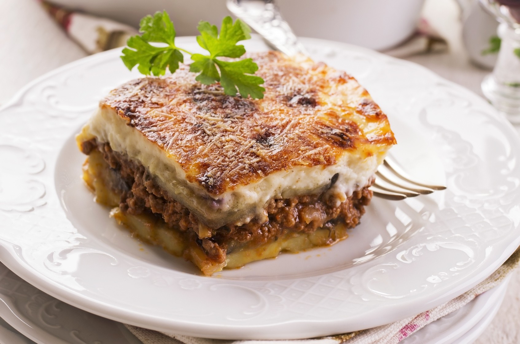 Moussaka Tzatziki og Gresk -